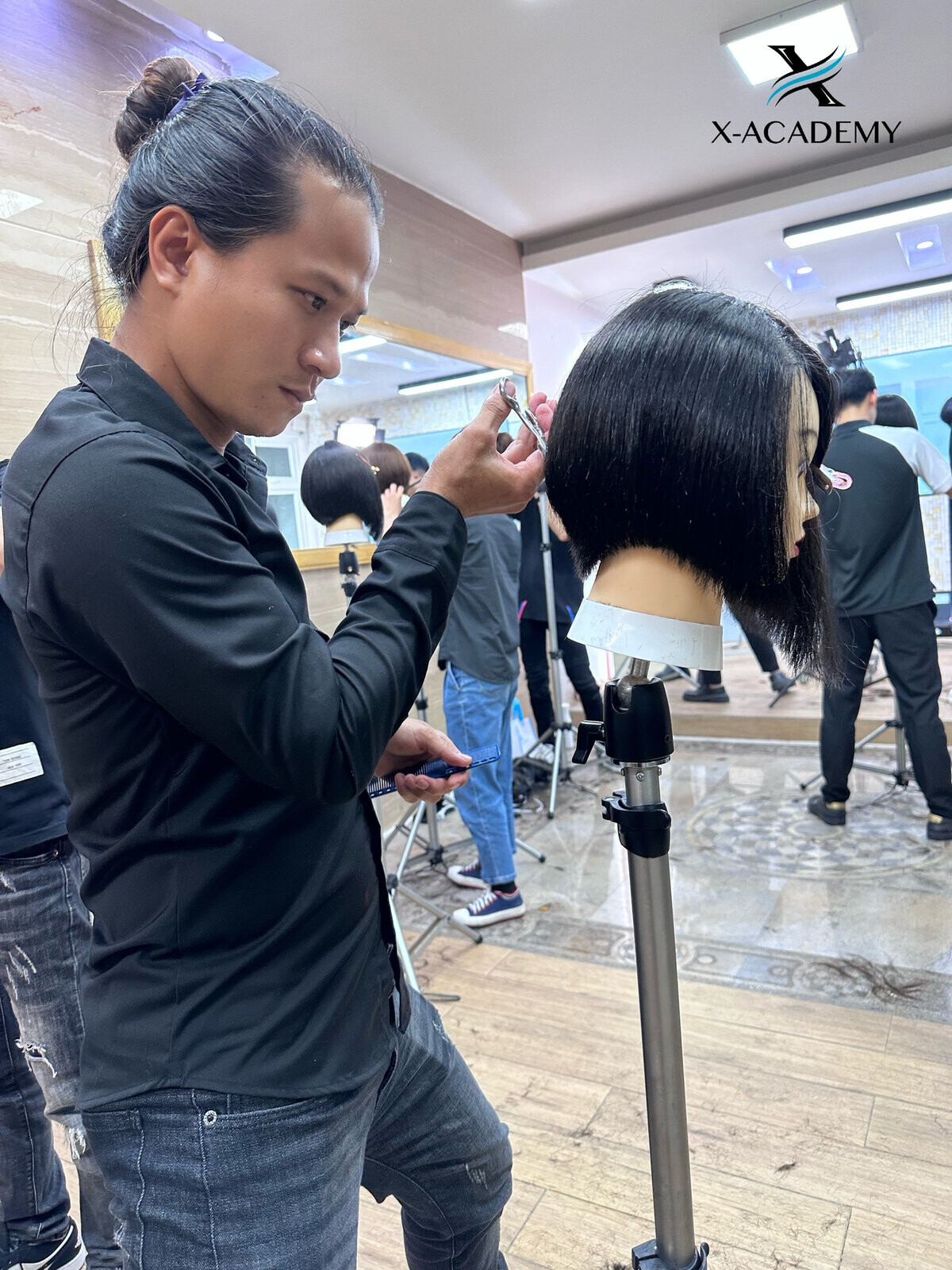 Tương lai nghề cắt tóc có triển vọng không?