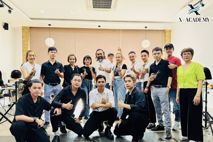 Mở Tiệm Tóc Bình Dân Cần Lưu Ý Những Gì