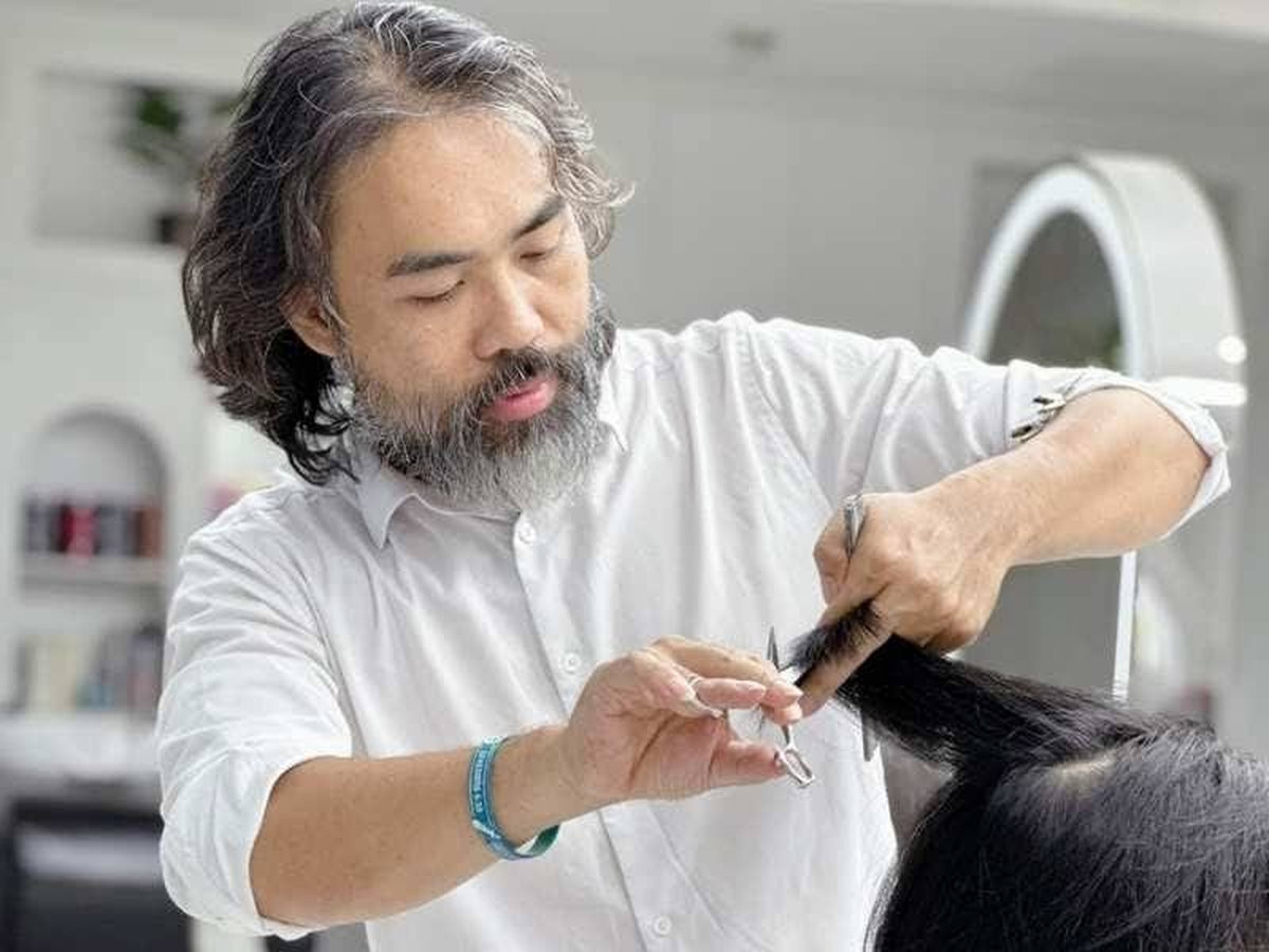 Bảo quản kéo cắt tóc chuyên nghiệp