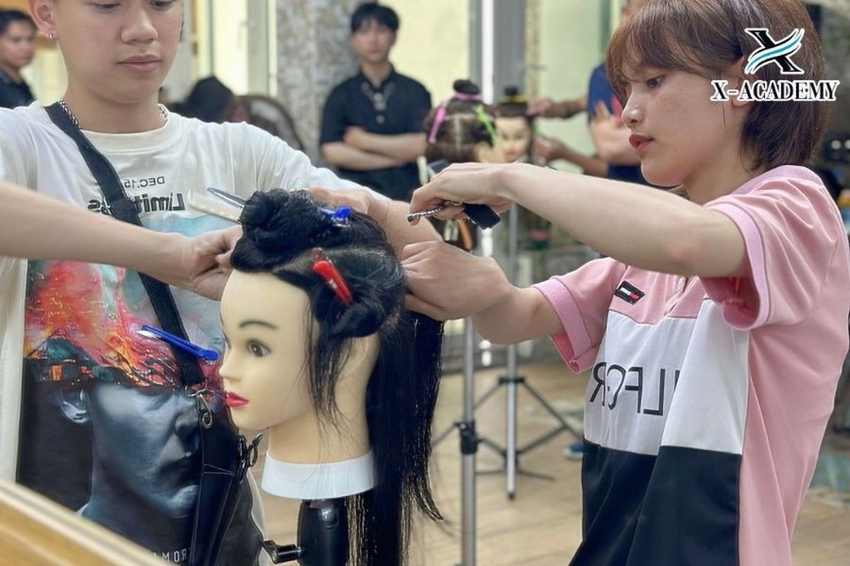 nghề cắt tóc có giàu không